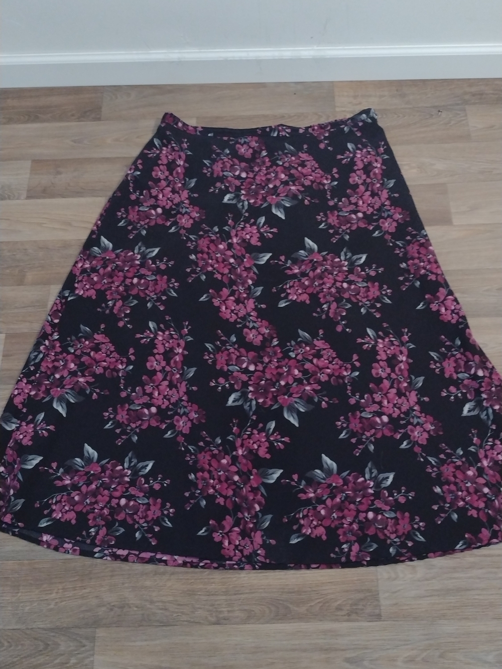 dressbarn Black A-Line Midi Skirt with Pink Floral Print
